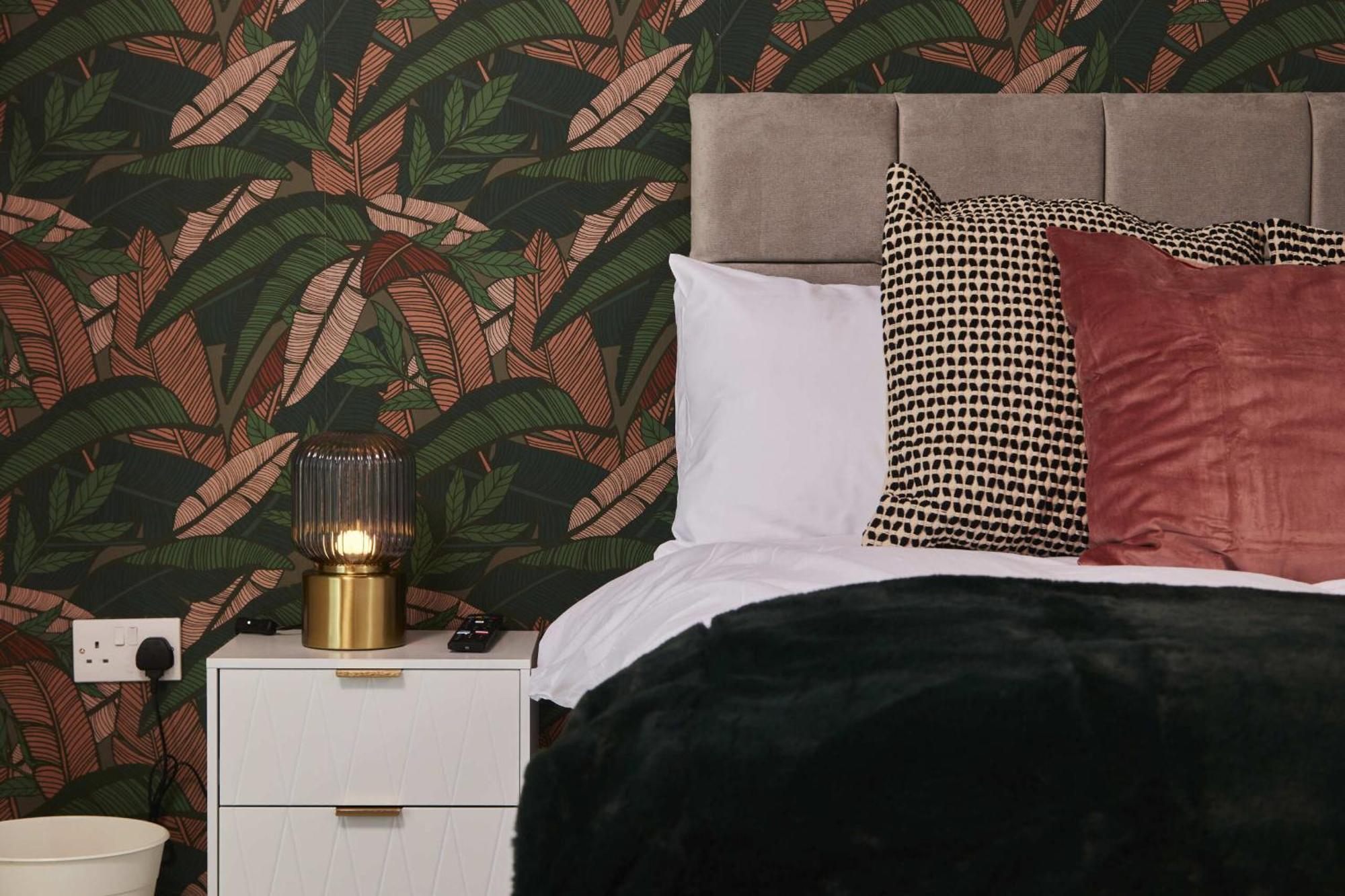 Homebird Property - Ash Tree House Лідс Номер фото